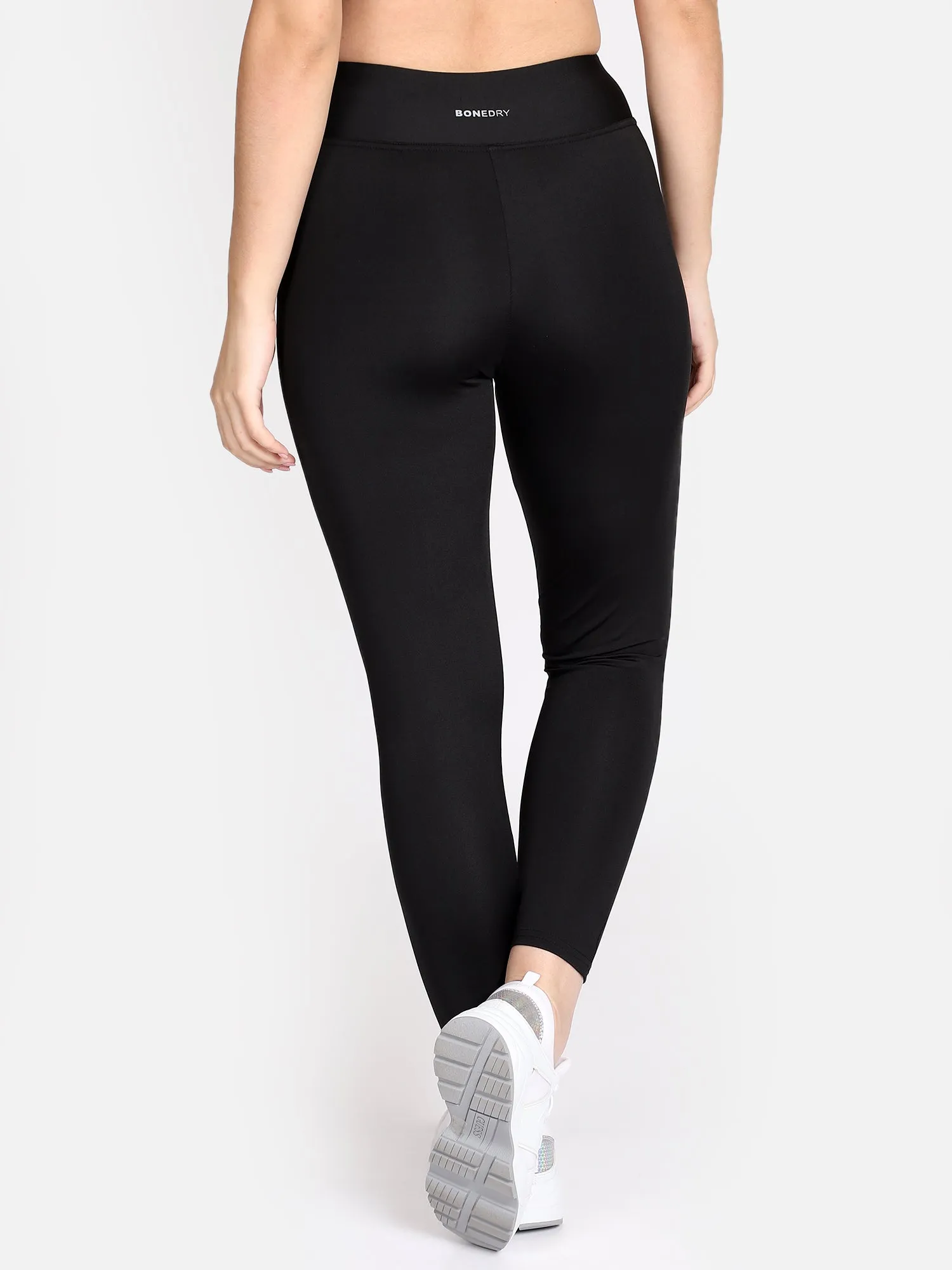Bone Dry Medium Waist Tight – Black