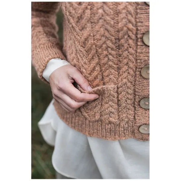 Contrasts: Textured Knitting by Meiju K-P