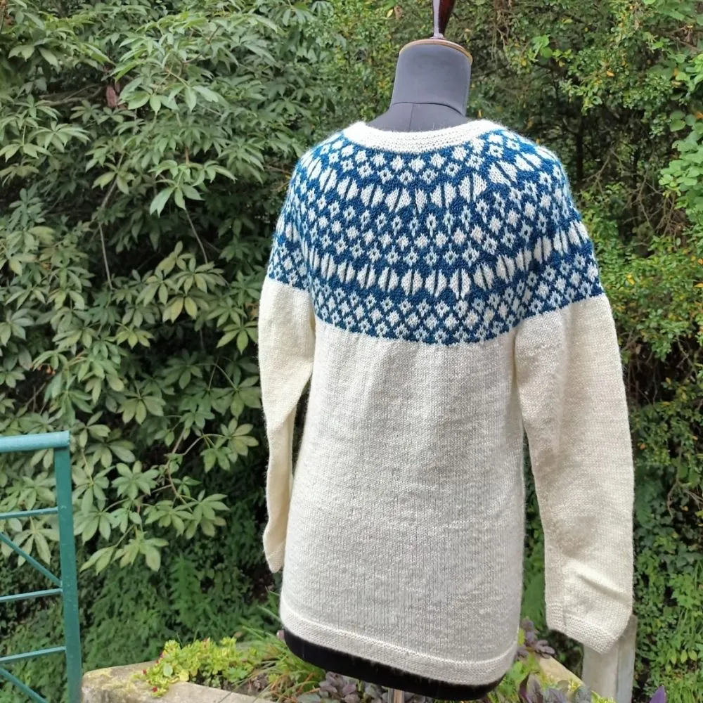 Women Off-White Woollen Sweater | Round Neck | Hand Knit | Blue Accent
